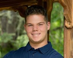 Heather Heiland's Instagram, Twitter & Facebook