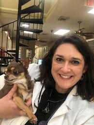 We are so thankful for Dr. Lynn Babbitt of Siskiyou Veterinary Hospital!  It's no wonder she is so beloved by her patients and clients. She's been  advising us