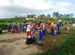 Misalnya, siswa yang melanjutkan ke perguruan tinggi setelah lulus meningkatkan kegiatan sosial mereka berdasarkan tingkat pendidikan. Materi 2 Jenis Jenis Mobilitas Sosial Pdf Download Gratis