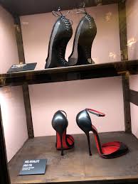 Expo Christian Louboutin Palais De La Porte Doree Du 26 Fevrier Au 26 Juillet 2020 Christian Louboutin Louboutin Chaussure