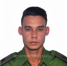 ÚltimoMinuto El gobierno cubano informó en horas bien tempranas de la  mañana a los familiares de los soldados que estaba cumpliendo misión en  Venezuela 🇻🇪 en Cuba 🇨🇺 que es imposible traer