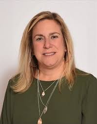 Mayda Rivera's Instagram, Twitter & Facebook