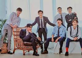 The group consists of seo eunkwang, lee minhyuk, lee changsub, im hyunsik, peniel shin, jung ilhoon, and yook sungjae. Who Are Btob Members Korebu Com En