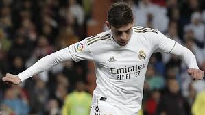 Real madrid en marca.com | noticias, partidos, plantilla, estadísticas, goleadores y ficha completa del real madrid. Real Madrid Midfielder Valverde Contracts Covid 19
