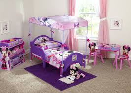 This toddler bed features bold decals and graphics of minnie, daisy duck, figaro and bella |makes it fun and easy for your little one to transition from crib to toddler. Minnie Mouse Table Chair Set Toddler Bedroom Sets Toddler Canopy Bed Minnie Mouse Bedroom