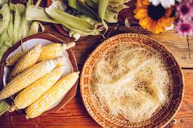 Corn Silk Tea Benefits and Recipes – Mother Earth News