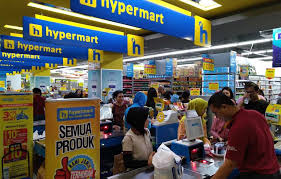 In addition to department stores that sell clothing products such as food, hypermart also has a supermarket or supermarket. Kejutan Sabtu Berkah Buat Pengunjung Antusias Berbelanja Di Hypermart