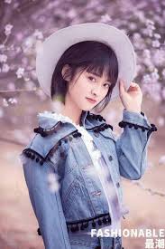 Katarzynabialasiewicz / getty images nothing adds color and pattern to a bedroom like beautiful. Shen Yue Wallpapers Wallpaper Lockscreen Meteor Garden Meteor Garden Cast A Love So Beautiful