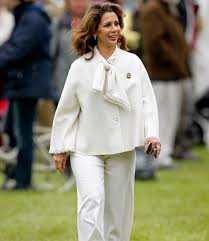 She's the wife of sheikh mohamed and here's the other thing about hrh princess haya, she has such a chic style. Pin On Nd Ehh Y Vjyc Ccjhx