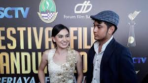 Kisah percintaan mereka sempat membuat publik penasaran lantaran irish foto: 5 Pria Tampan Ini Pernah Dekat Dengan Irish Bella Matamata Com