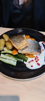 Vi ønsker deg velkommen til verdens høyeste trehus i brumunddal. Wood Hotel 106 1 3 0 Prices Specialty Hotel Reviews Brumunddal Norway Tripadvisor