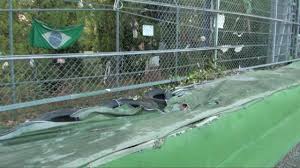 En 1970, alors que d'importants travaux sont faits, il prend le nom. Imola Circuit Ayrton Senna Crash Site And Circuit Walk Youtube