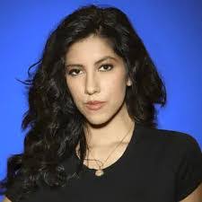 Beatriz Will's Instagram, Twitter & Facebook