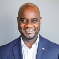 1000+ perfiles de «(mccullough)»