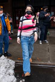 Dua lipa was one of the few artists to drop their albums during the lockdown. Dua Lipa S Style Dua Lipa S Best Red Carpet Outfits