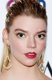 Anya Taylor Joy Gold Touch Makeup Look
