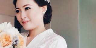 Image result for foto pernikahan mirna