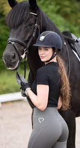 No annoying ads and a better search engine than pornhub! 86 Horse Chicks Ideas Equestrian Outfits Riding Outfit Equestrian Style