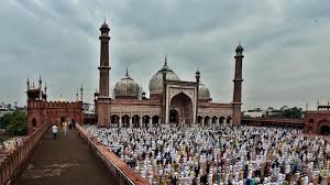 The eid traditions and hajj rituals of providing for those less fortunate in commemoration of abraham and his son's devotion to god carry a special meaning this year as we continue to navigate the. Eid Ul Adha Amid Covid 19 India Wakes Up To Glimpses Of Muslims Offering Prayers On Bakrid Latest News India Hindustan Times
