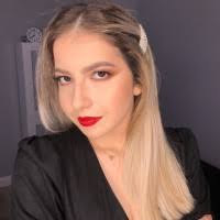 10+ profiluri „Alexandra Molnar”