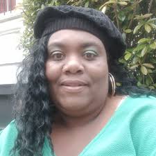 Hi, I'm Allie and I'm 61. I live bi costal in Wyoming & SC and I love to  travel the world.