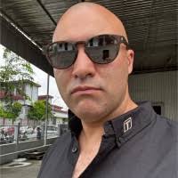 2700+ "Barcos" profiles