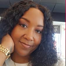 Does anyone use Straight Talk in the Moco area?