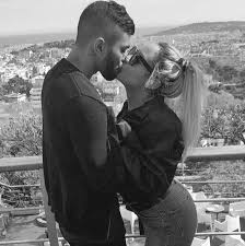 1 057 564 tykkäystä · 75 127 puhuu tästä. Neymar S Sister Rafaella Confirms She Is Dating Brazil And Inter Milan Forward Gabriel Gabigol Barbosa