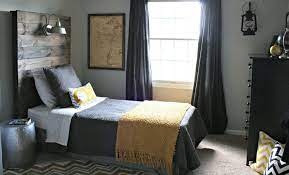 Roses and Rust: Time to Man Up - Creating a Masculine Bedroom