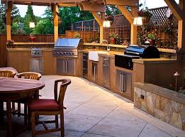 10 contemporary outdoor kitchen ideas