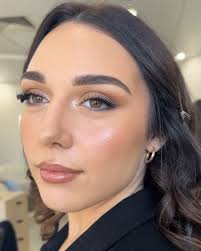 And sometimes I find myself taking screen shots of my videos… I think most  of us do 🙃 Although if I'm honest I don't love the quality V actual photos  taken on