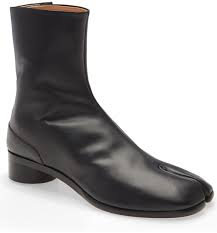 Since margiela introduced an iteration of the tabi boot for men last season, they've been appearing on the feet of many a male — though that never stopped some from squeezing into smaller sizes before now. Maison Margiela Tabi Boot Men Nordstrom