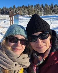 Lorraine Z. Calvert (@lorrainezcalvert) • Instagram photos and videos