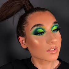 Another One From My Demo For Thegypsyshrine Team Last Week Bperfectcosmetics Staceymariemua Carnival Xl Pro Pa Makyaj Fikirleri Goz Makyaji Cilgin Makyaj