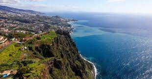 Qual a localização da ilha da madeira? Ilha Da Madeira Um Dos Mais Deslumbrantes Destinos De Portugal