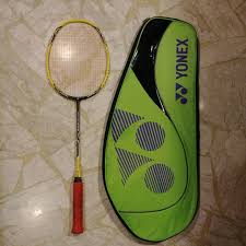 Voltric2dgslim is a head heavy racket, the frame has been made smaller to maintain the fast swing demanded by advanced players. Yonex Voltric 2 Dg Racquet Sports Sports Games Equipment On Carousell