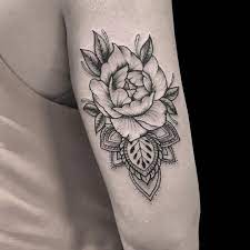 The Monumental Ink Tattoo Artists Best Tattoo Artists Near Me Flower Tattoo Sleeve Men Tattoo Artists Near Me Tattoos