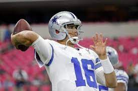 Dallas Cowboys Rumors Matt Cassel Denies Injury Darren Mcfadden Christine Michael Split Carries As Dez Bryan Dallas Cowboys Matt Cassel Cowboys Quarterbacks