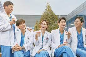 Theo thông tin tvn cung cấp, phần 2 chuyện đời bác sĩ sẽ lên sóng ngày 17/06 vào khung giờ 19h tối thứ 5 quen thuộc trên tvn. Hospital Playlist Mua 2 Len Song Vao Thang 6 Lao Ä'á»™ng Tráº» Tin Tá»©c Má»›i Nháº¥t Danh Cho Cong Nhan Lao Ä'á»™ng Tráº»