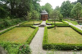 Freie kommerzielle nutzung keine namensnennung bilder in höchster qualität. Barocke Garten