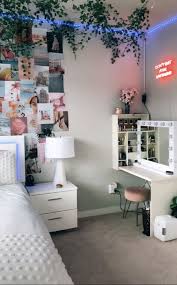 Room In 2020 Room Inspiration Bedroom Redecorate Bedroom Girl Bedroom Decor