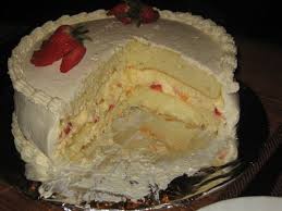 Chinese Style Sponge Cake With Fruit Mousse And Whipped Cream Chinese Fruit Cake Recipe Chinese Birthday Cake Recipe Fresh Fruit Cake