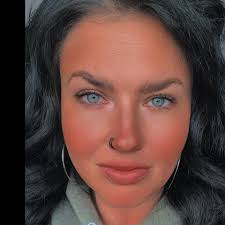 Keep their little hands busy with all the fun activities aboard this  Disney's Minnie Mouse Play n' Sort Activity Train Ride-On Vehicle by  Kiddieland! Disney PRODUCT FEATURES Slide switch and press buttons