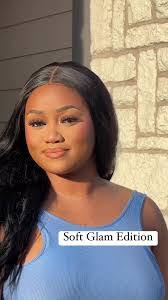 Courtney Kirkpatrick's Instagram, Twitter & Facebook