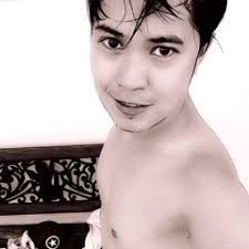 Stream Mike Paras music