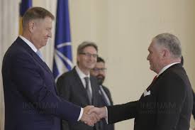 Acasă etichete ambasador sua in romania. Bucuresti Cotroceni Scrisoare De Acreditare Ambasador Sua Zuckerman Inquam Photos