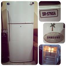 للبيع ثلاجة Samsung موديل Sr 57mxa حجم 570 بحالة ممتازة السعر 100 Bd Top Freezer Refrigerator Refrigerator Freezer