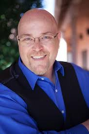 Hook 'em with Humor: The Public Speaker's Guide to Having Fun and Using  Humor to Mesmerize, Fascinate, and Engage: Olson, Ricky, Bush, Laura L,  Corley, Jerry: 9780998121222: Amazon.com: Books