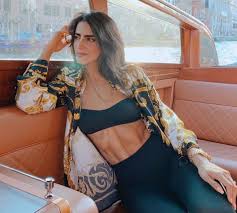 La pasión de barbara es el ejercicio y una alimentación sana. Barbara De Regil Acosa A Una Mujer Y Le Parece Chistoso