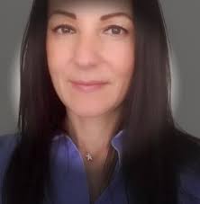 Amazon.com: Angels and Alchemy: The extraordinary adventure in search of  the philosopher's stone, the mysteries of Mont Saint Michel and the  manuscript of Hermes. The story of true immortal love.: 9798635307908: De